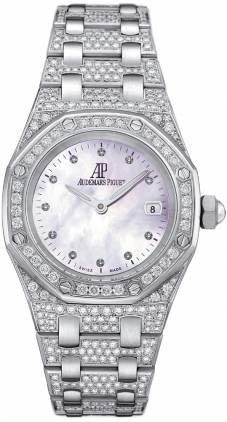 Audemars Piguet Royal Oak Quartz 67602BC.ZZ.1212BC.01
